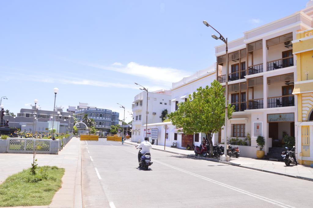 Hotel Cours Chabrol Puducherry Exterior foto